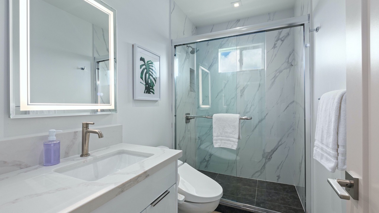 Photo of Bathroom in Portlock