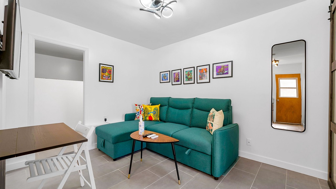 Photo of Livingroom in Hawaii Kai