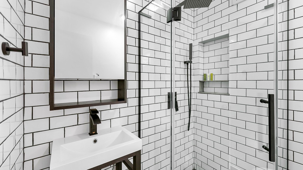 Photo of Bathroom in Hawaii Kai