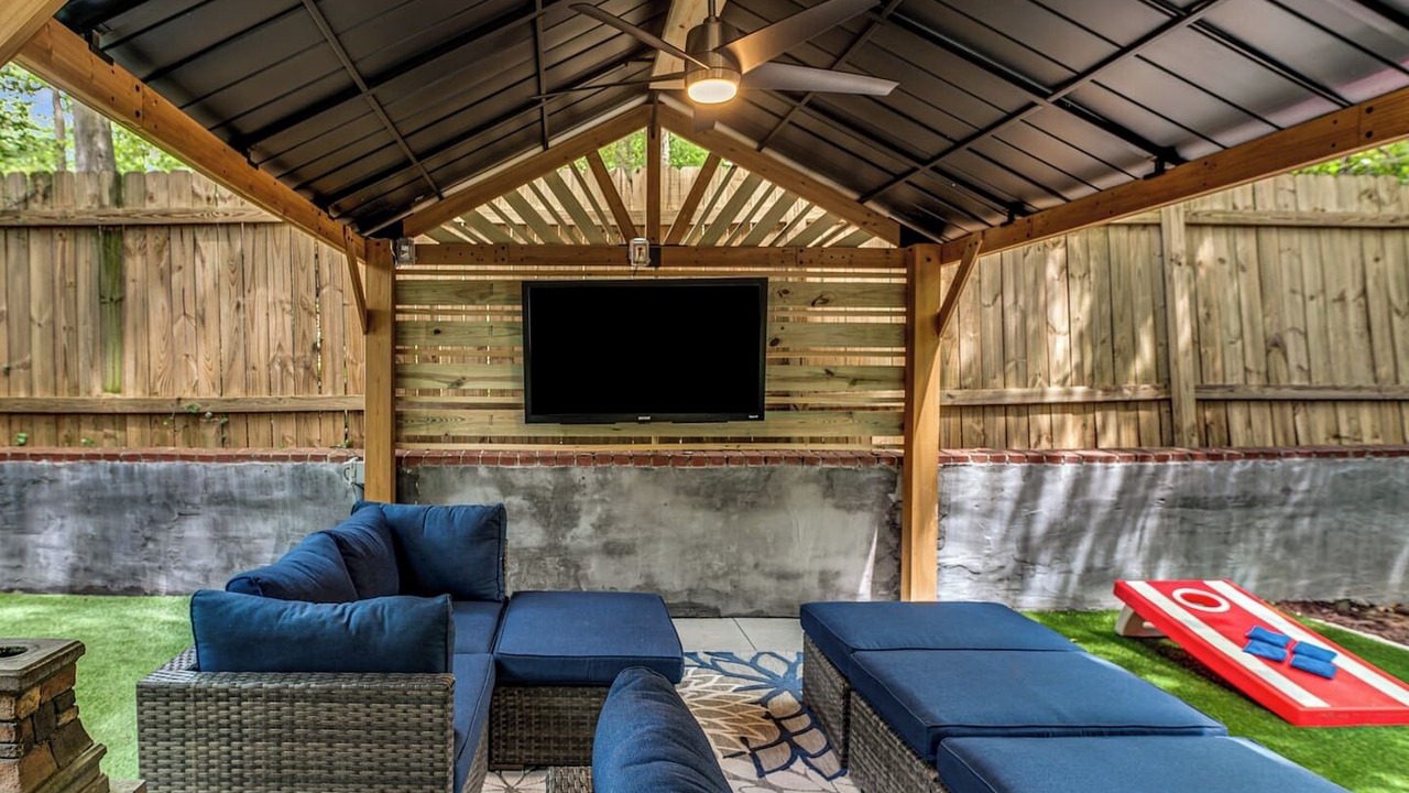 Photo of Livingroom in Piedmont Heights