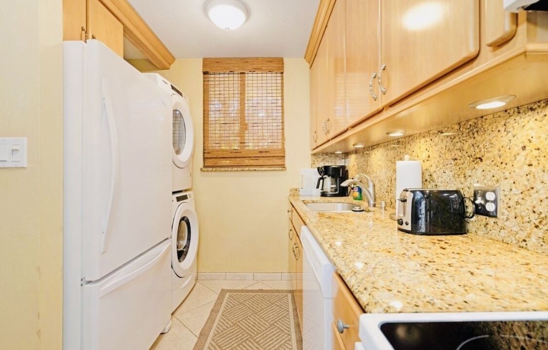Photo of Kitchen in Maalaea