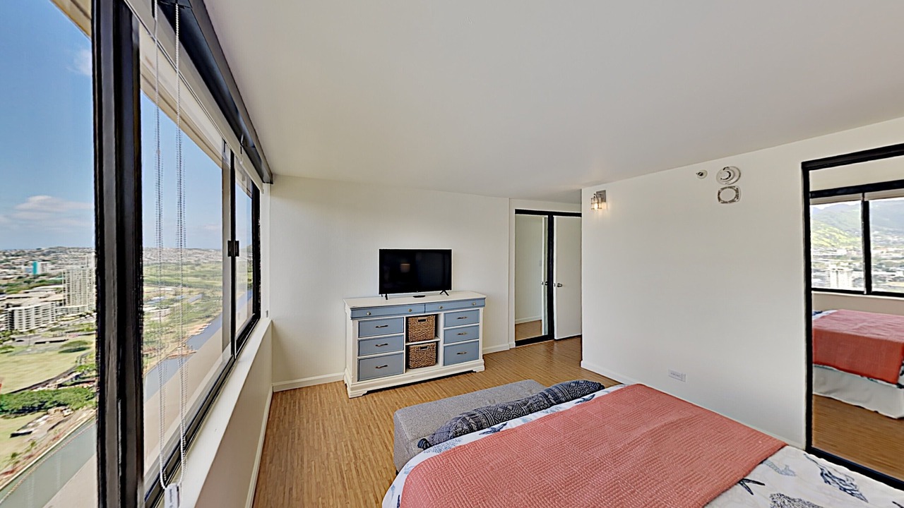 Photo of Bedroom in McCully - Moiliili