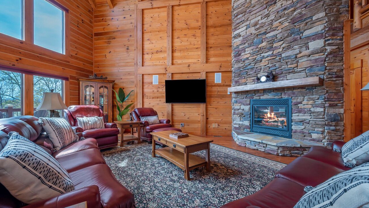Photo of Livingroom in Laurel Lakes