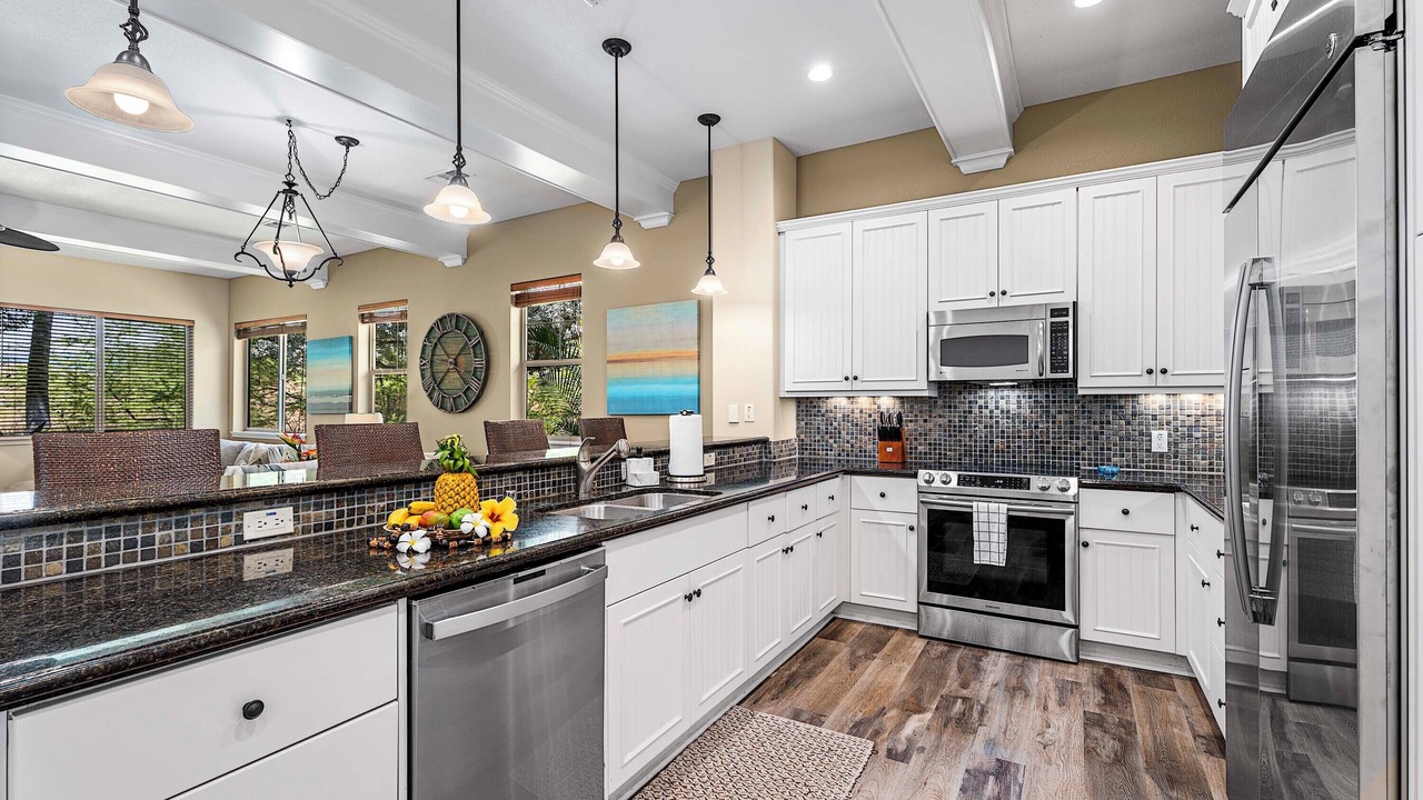 Photo of Kitchen in Kulalani
