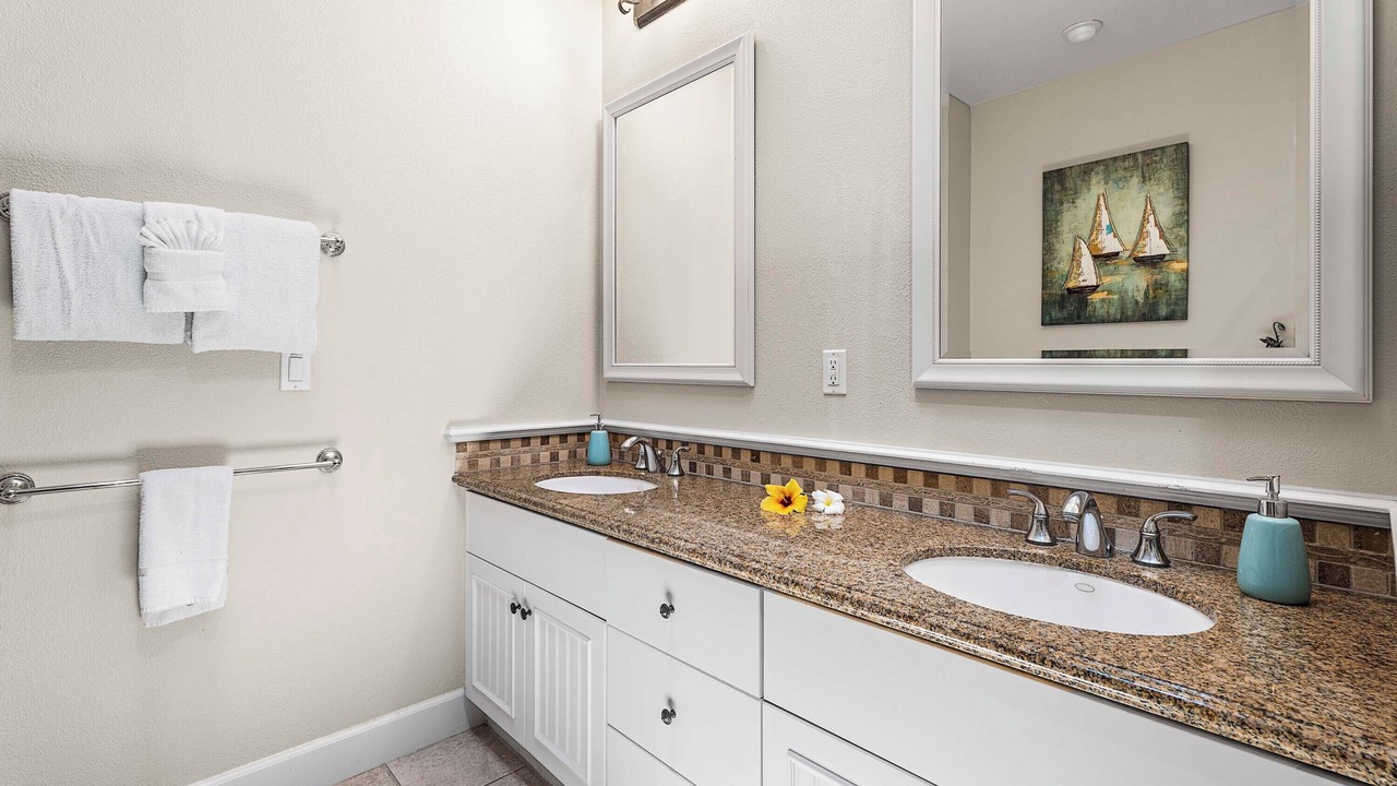 Photo of Bathroom in Kulalani