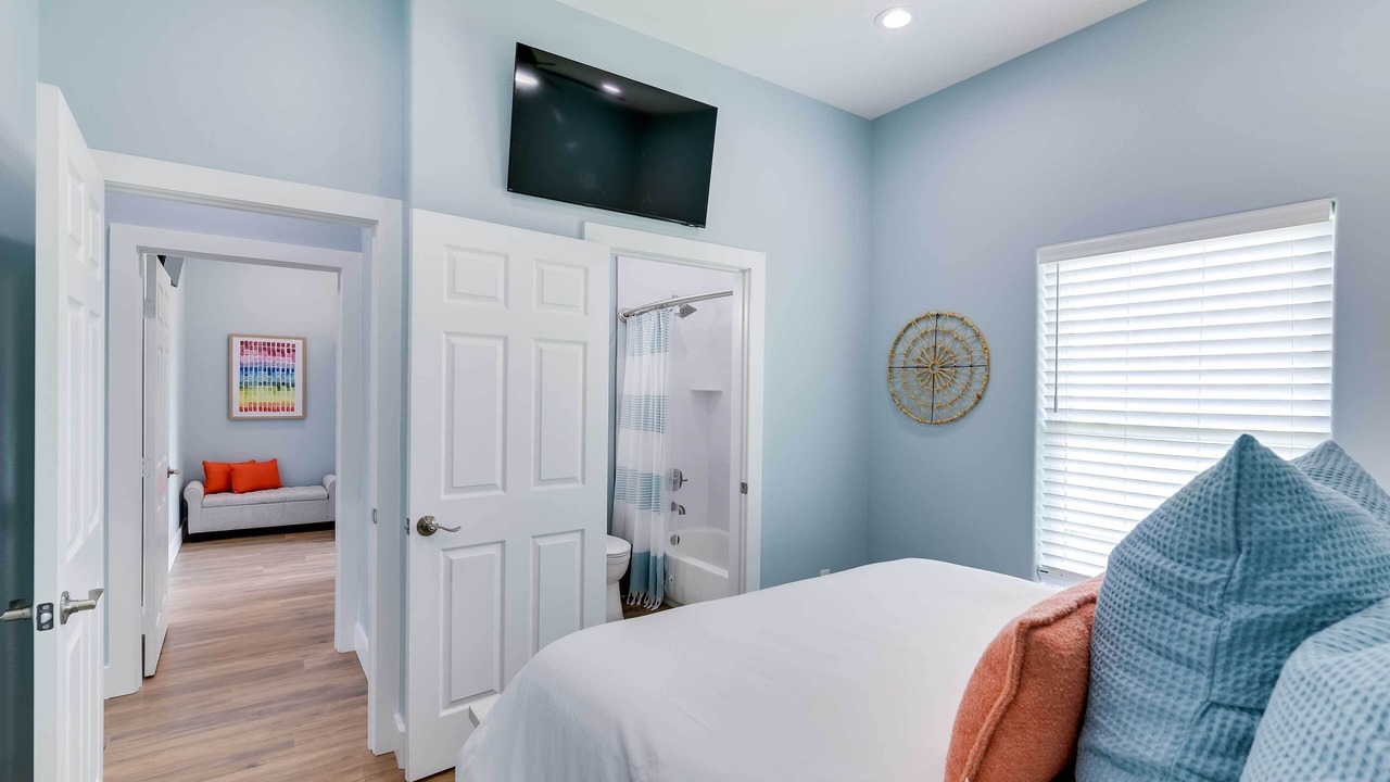 Photo of Bedroom in Acapulco Village