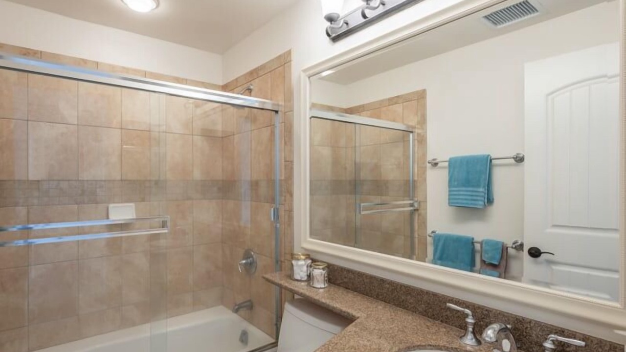 Photo of Bathroom in Kulalani
