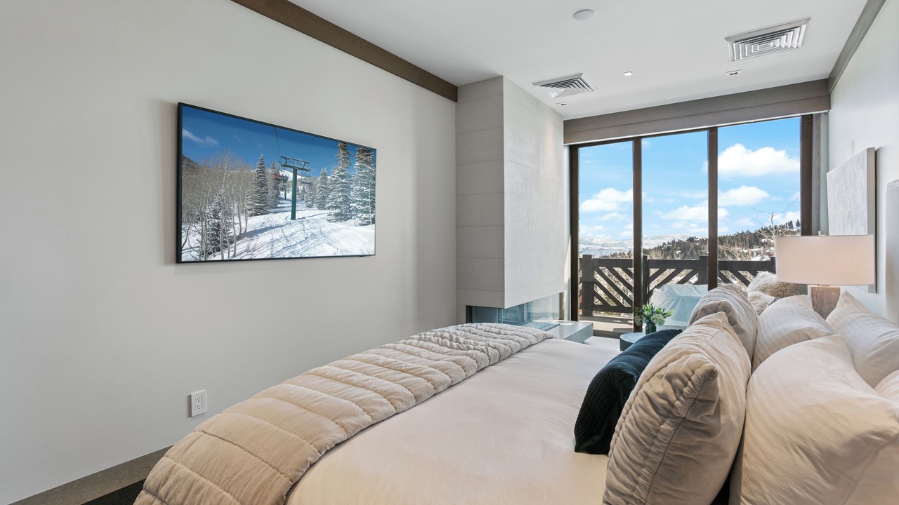 Photo of Bedroom in Empire Pass