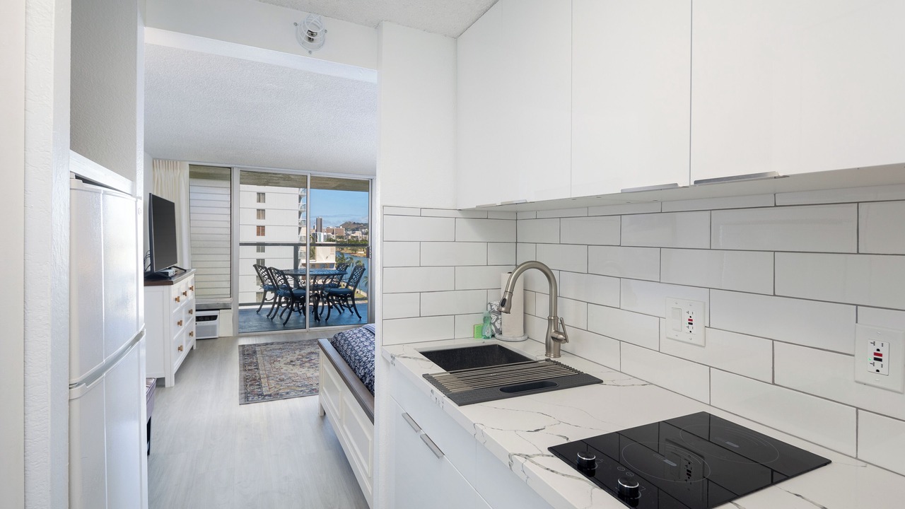 Photo of Kitchen in Diamond Head - Kapahulu - St. Louis