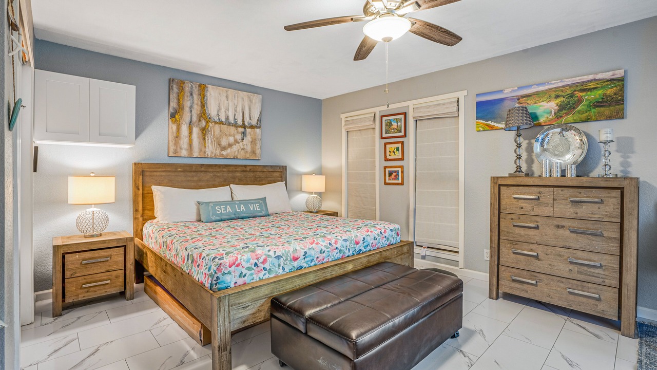 Photo of Bedroom in Poipu