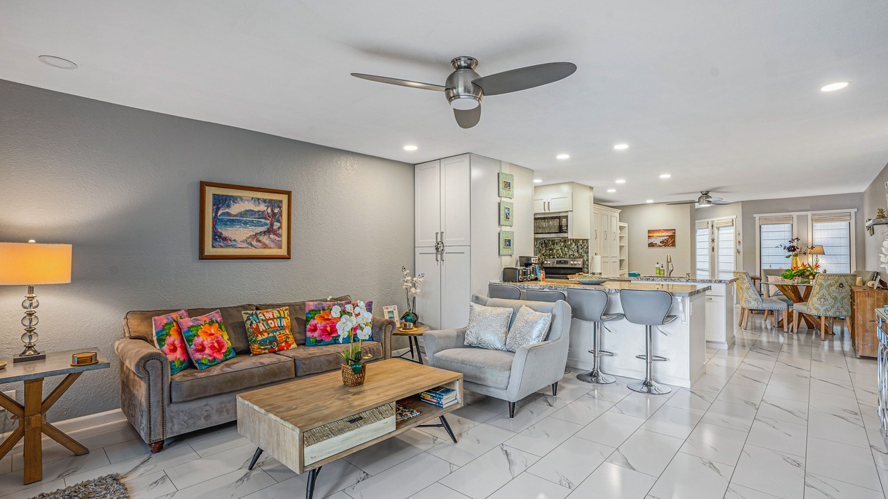 Photo of Livingroom in Poipu