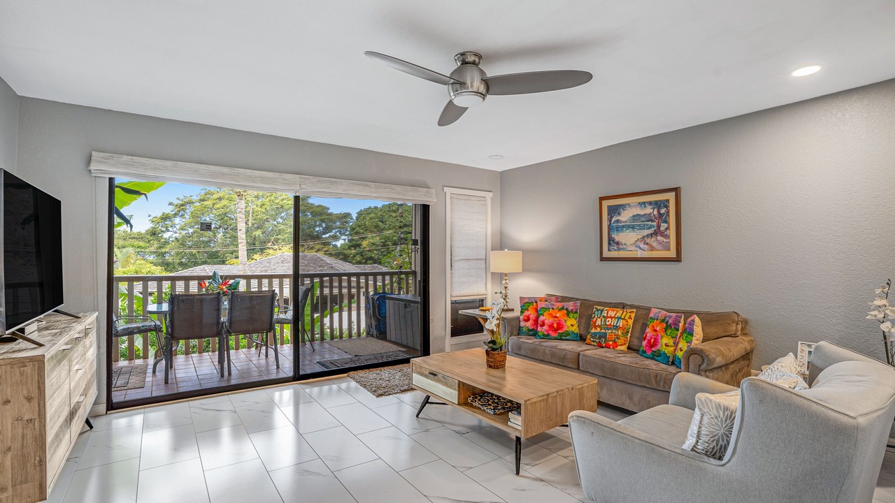 Photo of Livingroom in Poipu