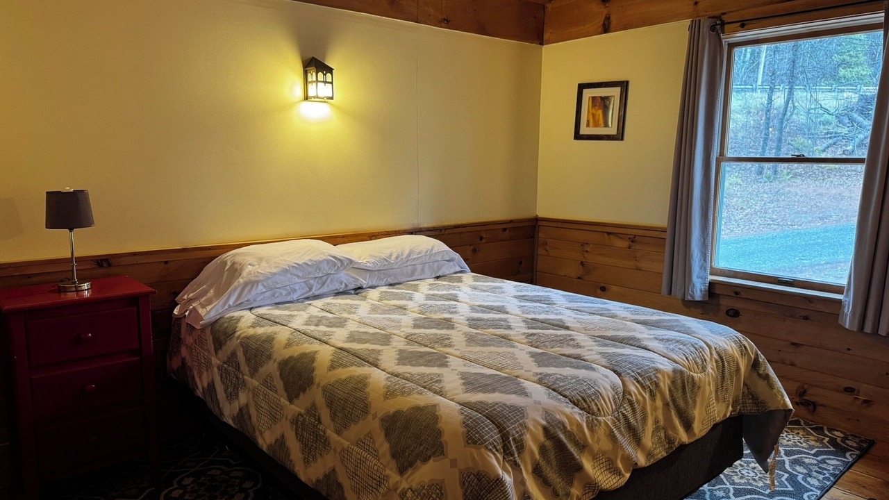 Photo of Bedroom in Caratunk
