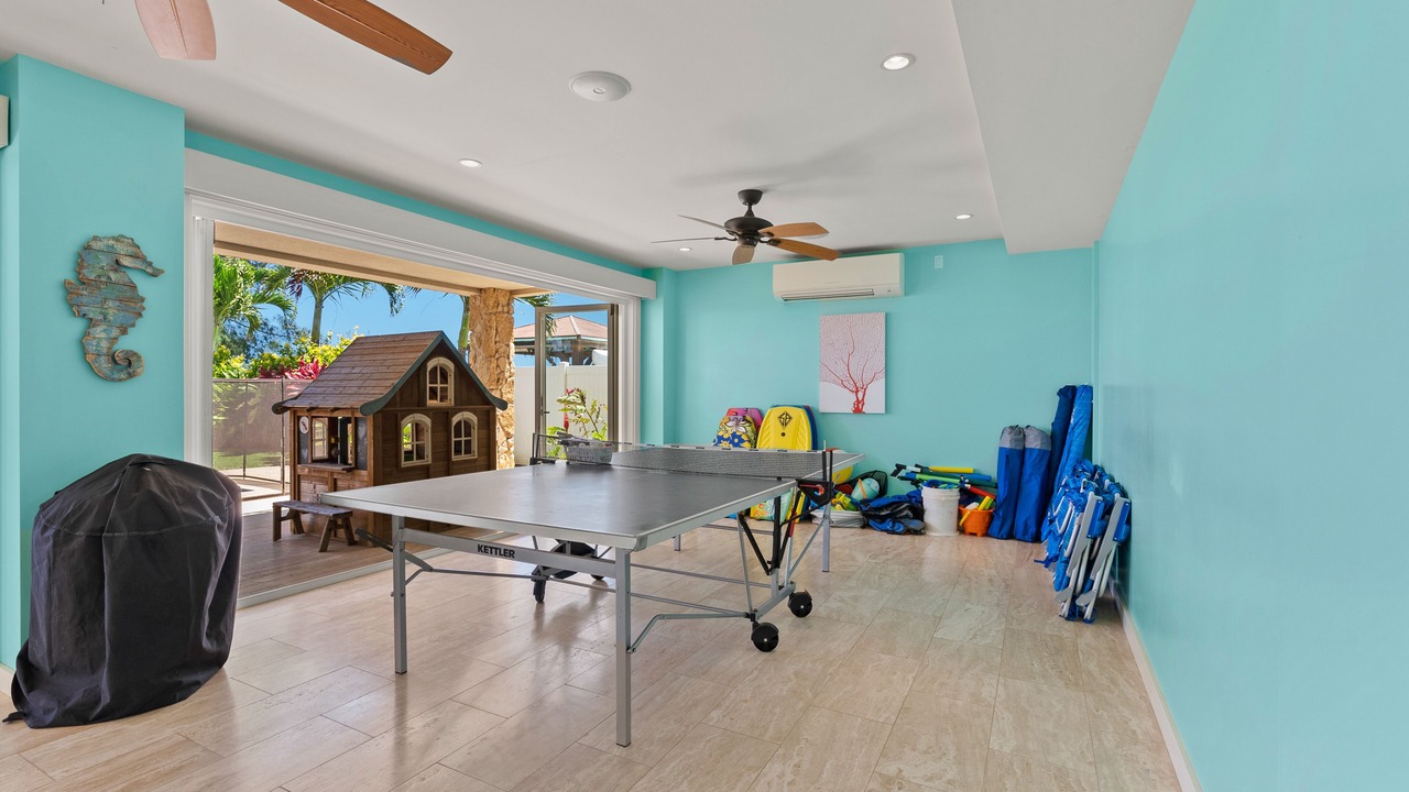 Photo of Bedroom in Waialua