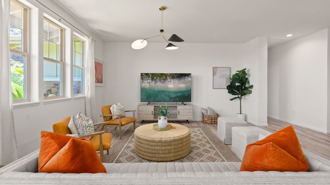 Photo of Livingroom in Makaha Valley