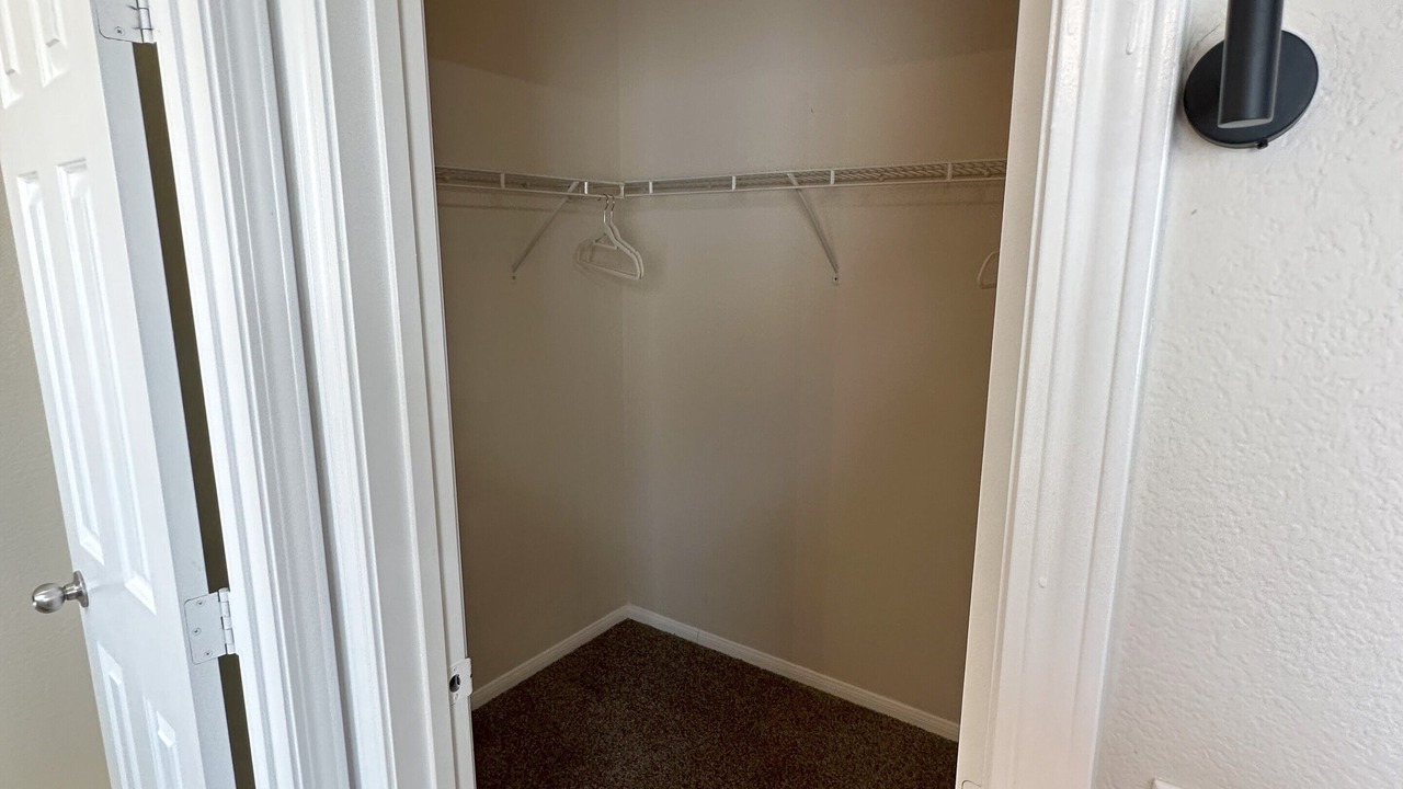 Photo of Bedroom in Enterprise