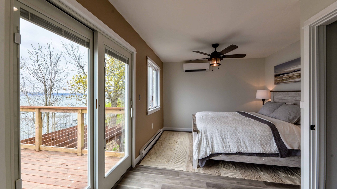 Photo of Bedroom in Romulus