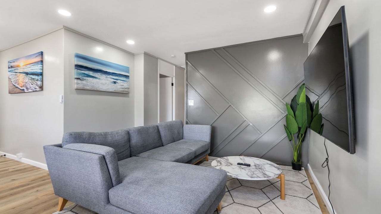Photo of Livingroom in Ewa