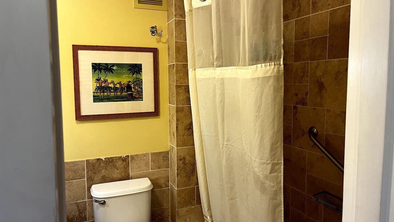 Photo of Bathroom in Hanamaulu