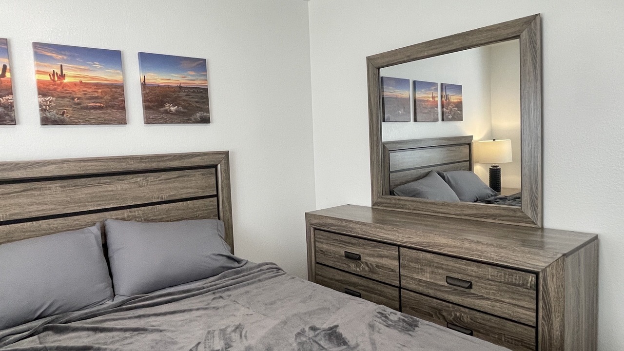 Photo of Bedroom in Spring Valley