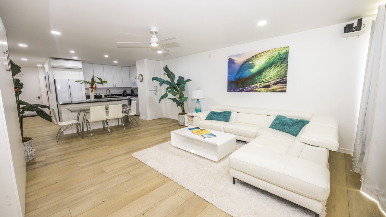 Photo of Livingroom in Kahuku