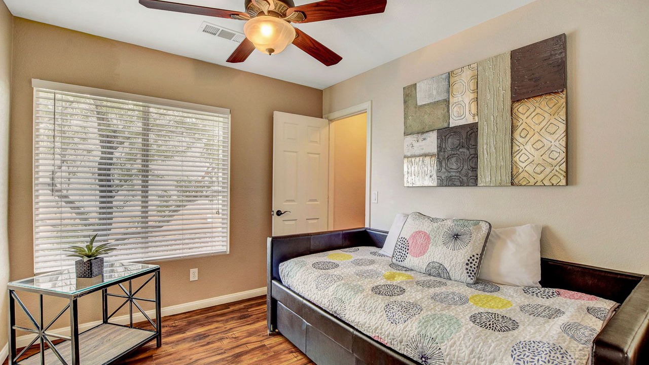 Photo of Bedroom in Silverado Ranch