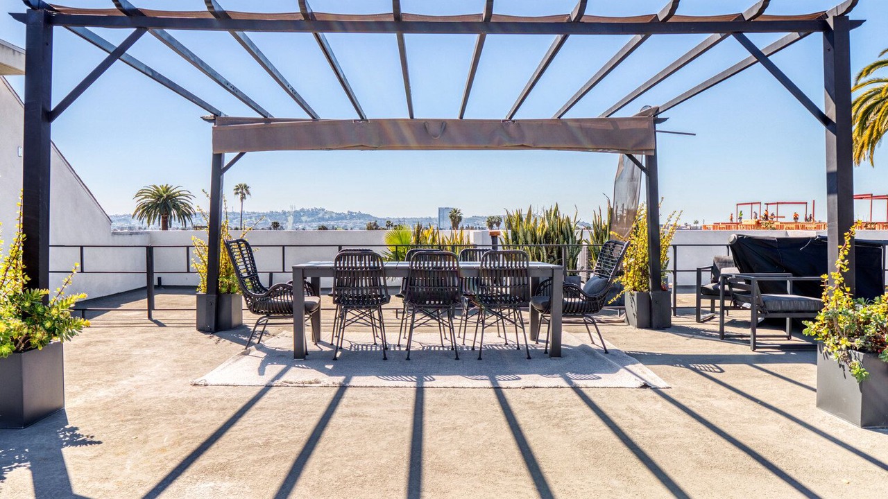 Photo of Outdoor in Mid City