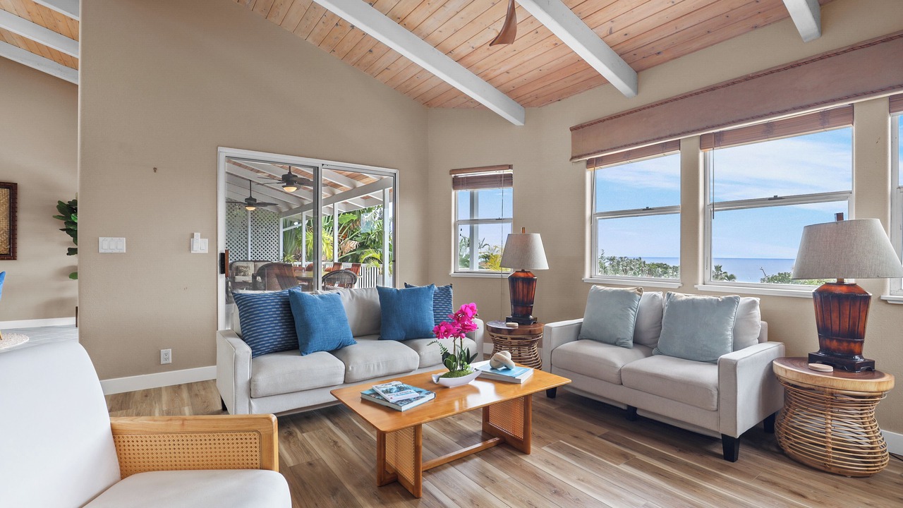 Photo of Livingroom in Kailua-Kona