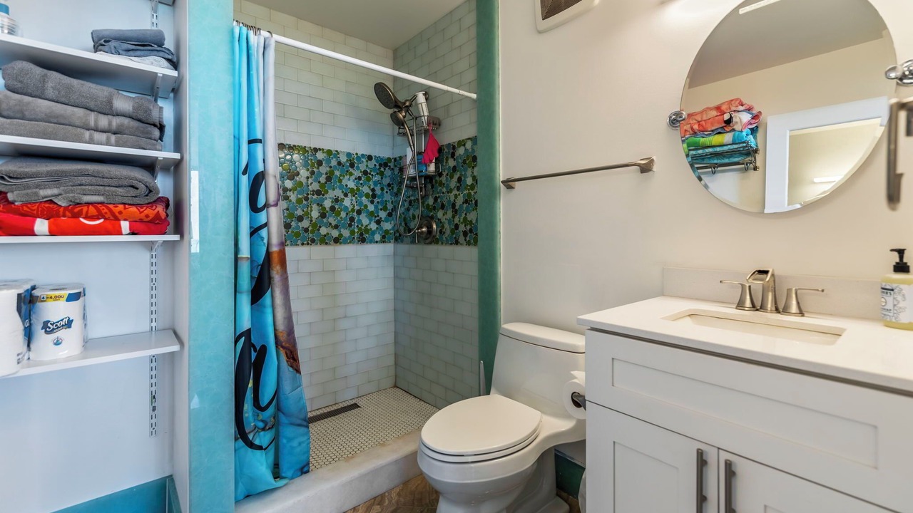 Photo of Bathroom in Kahului