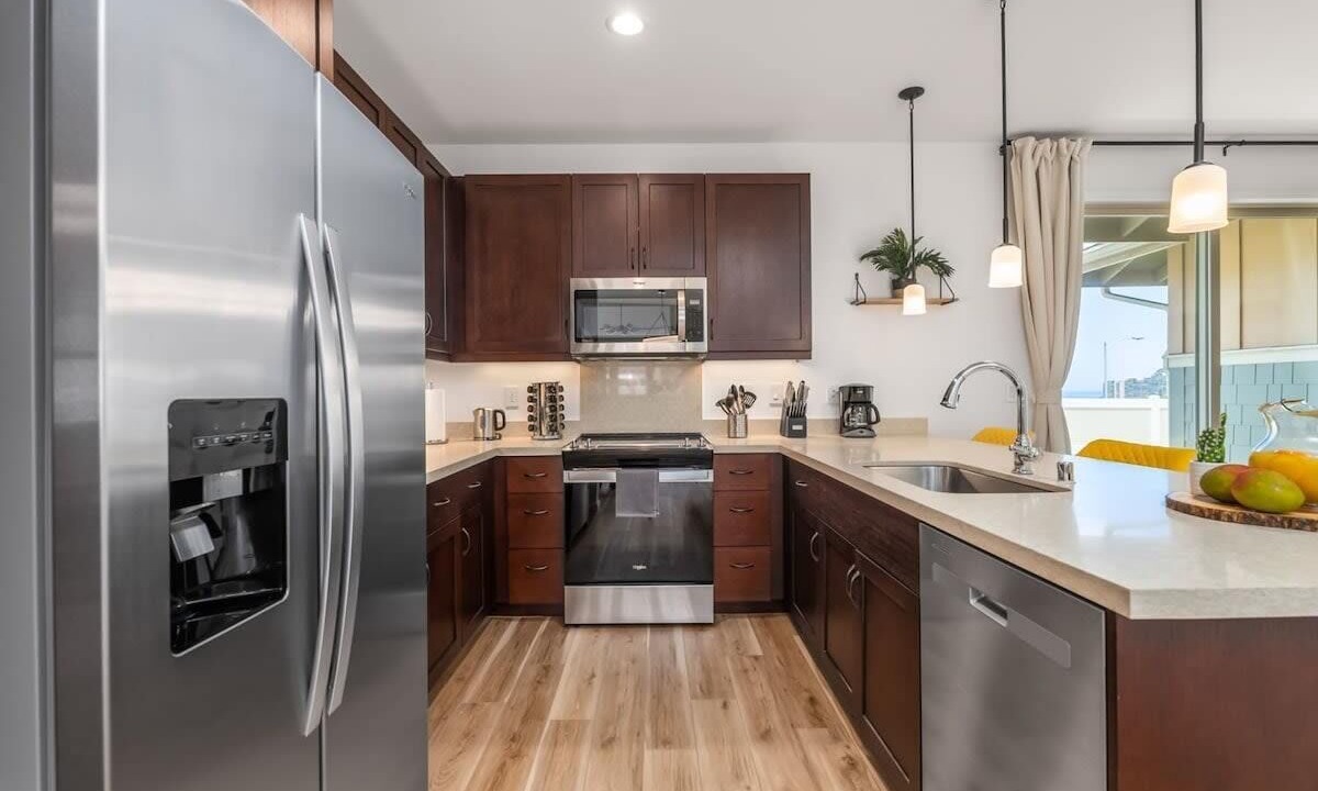 Photo of Kitchen in Makaha Valley