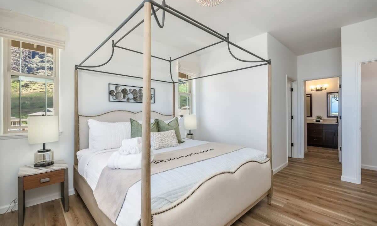 Photo of Bedroom in Makaha Valley