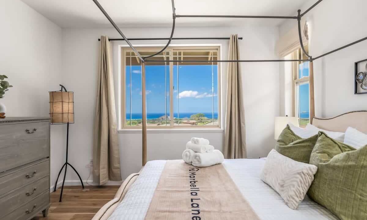 Photo of Bedroom in Makaha Valley