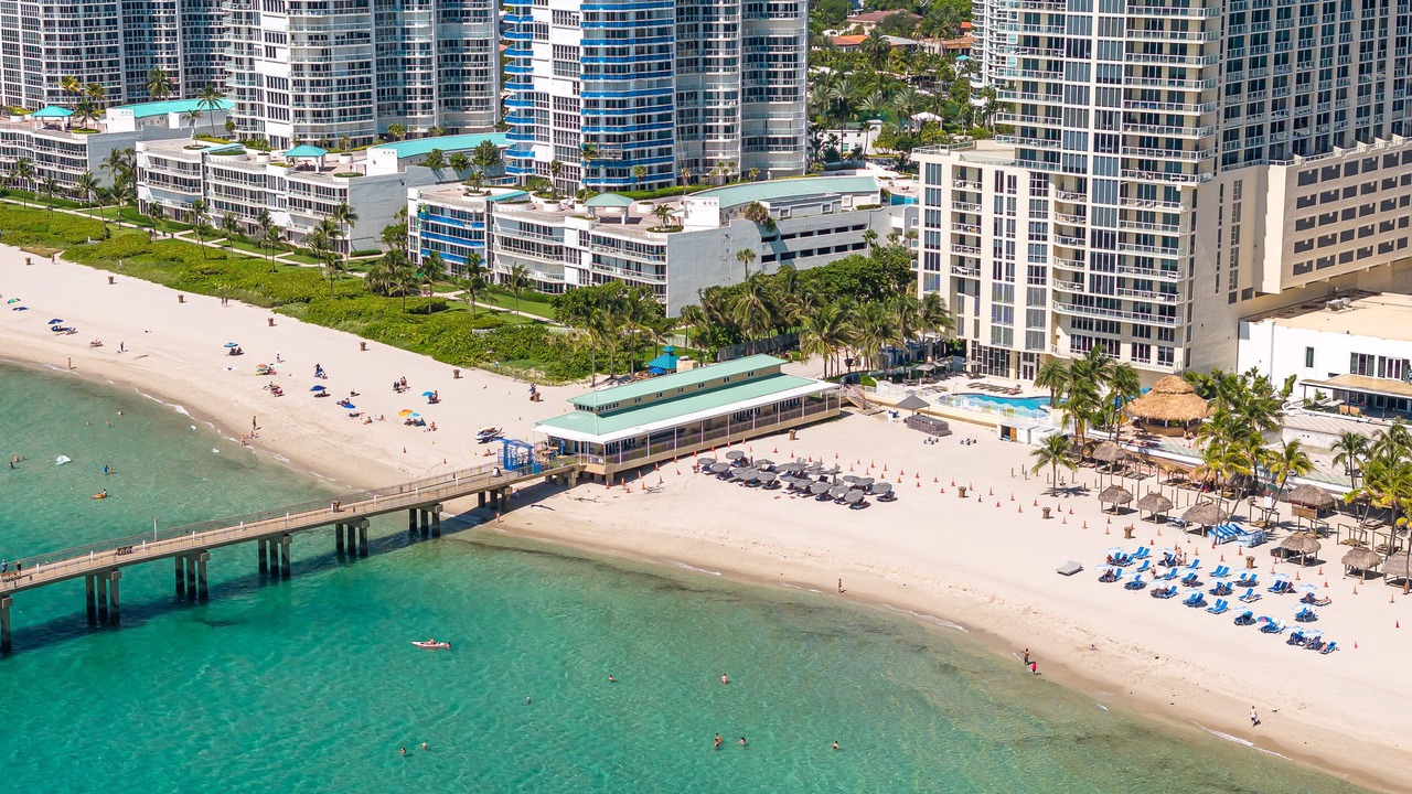 Photo of Others in Sunny Isles Beach