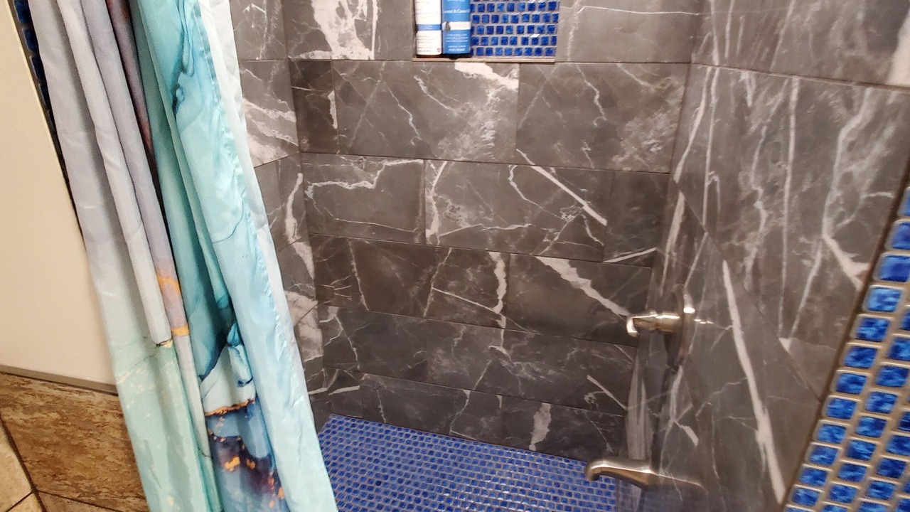 Photo of Bathroom in Waialua