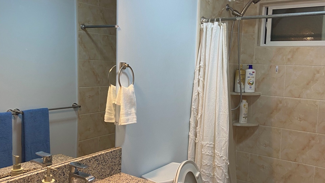 Photo of Bathroom in Kalihi - Palama