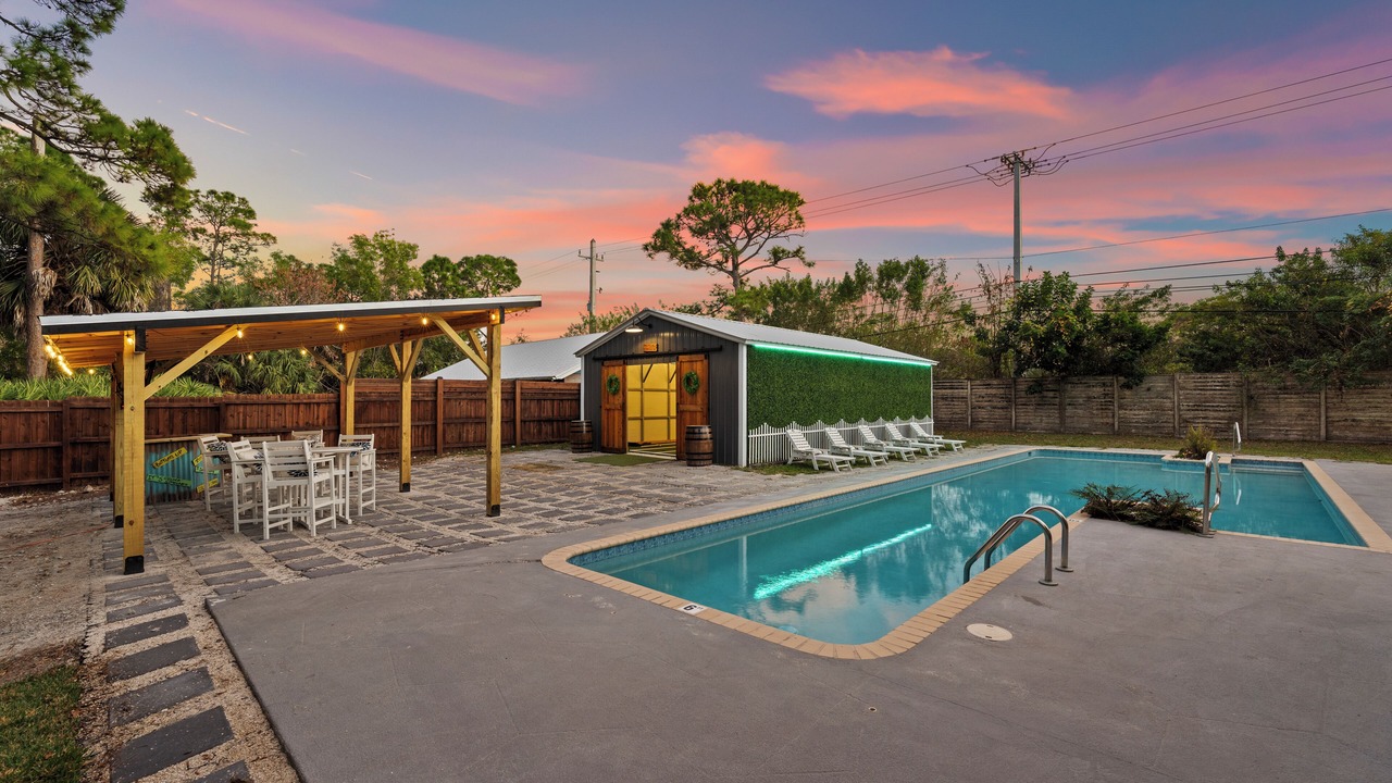 Photo of Outdoor in Jupiter Farms
