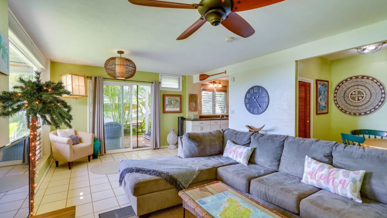 Photo of Livingroom in Aiea