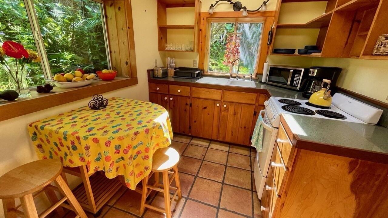 Photo of Kitchen in Holualoa