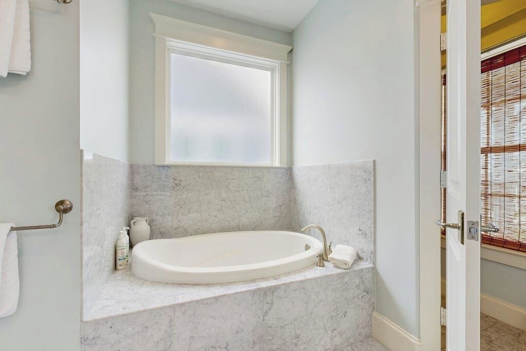 Photo of Bathroom in Beachside Village
