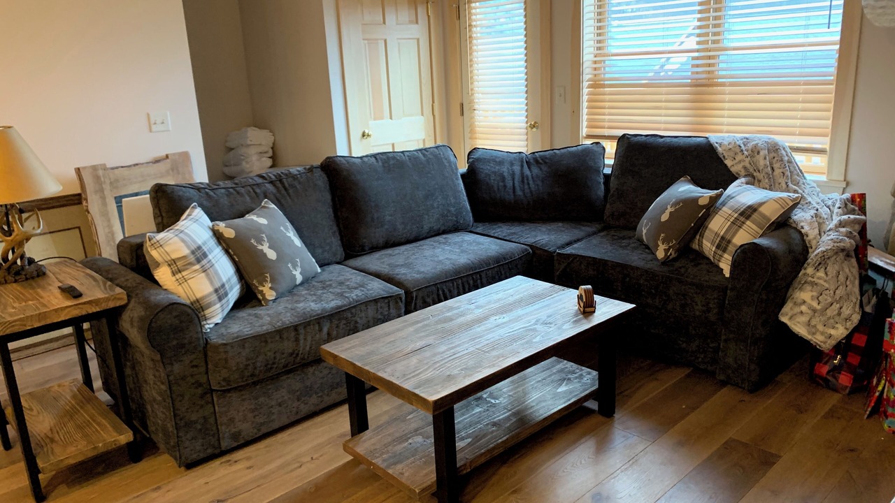 Photo of Livingroom in Carrabassett Valley