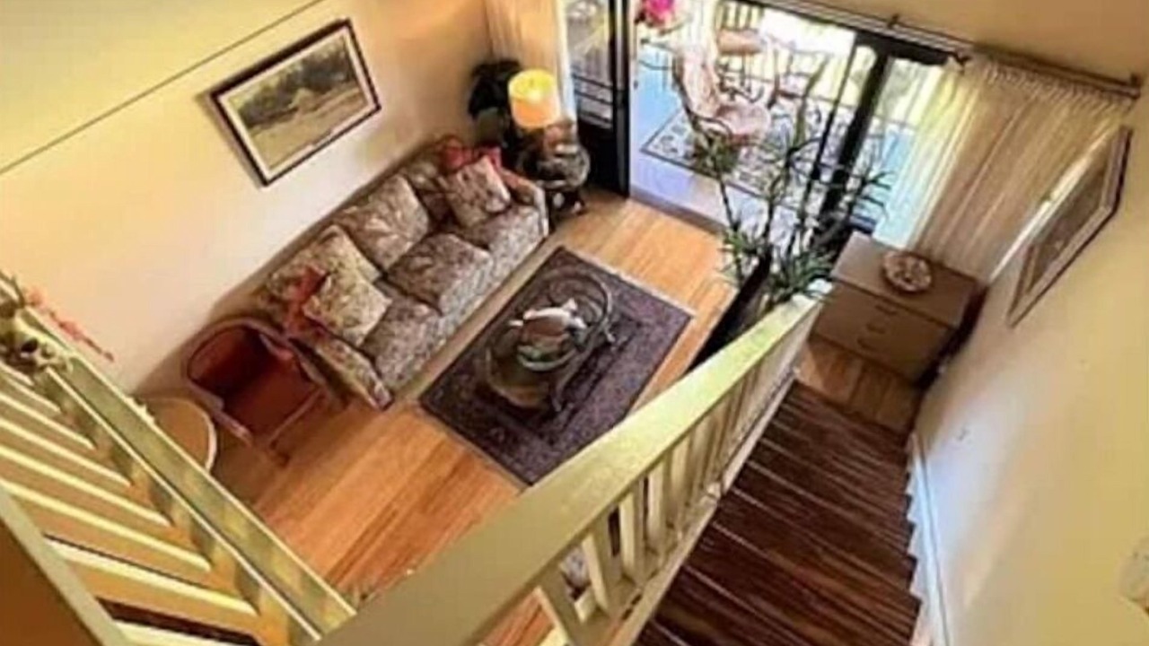 Photo of Livingroom in Maunaloa