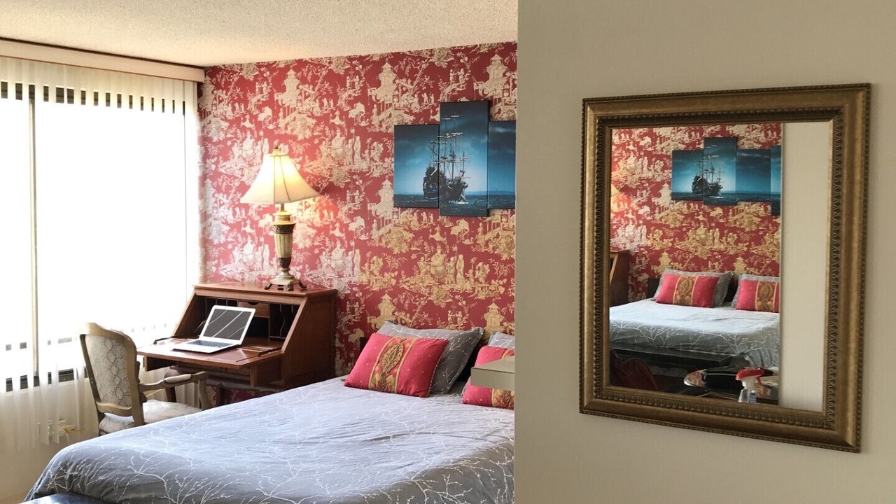 Photo of Bedroom in Waikiki