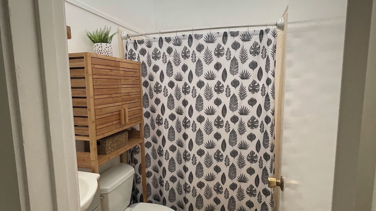 Photo of Bathroom in Hauula