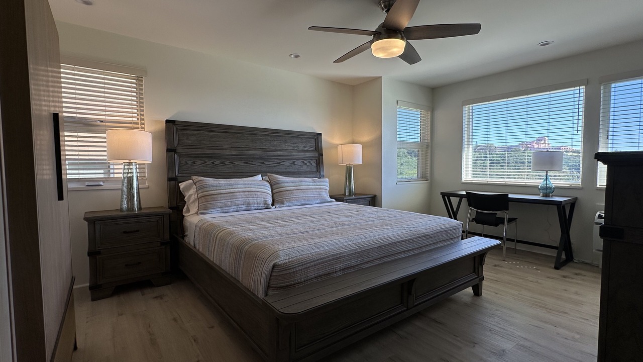 Photo of Bedroom in Moanalua