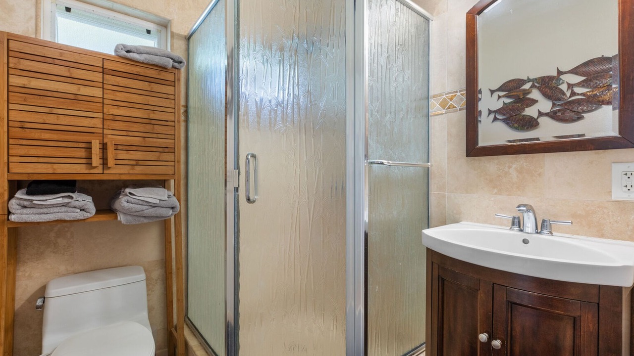 Photo of Bathroom in Laie