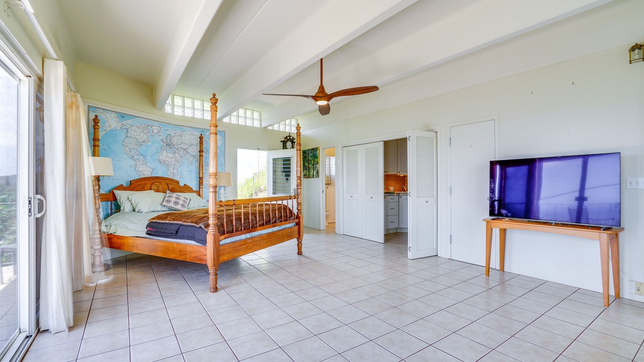 Photo of Bedroom in Diamond Head - Kapahulu - St. Louis