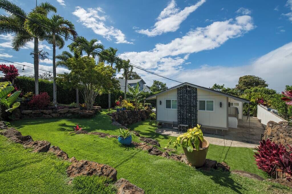 Photo of Outdoor in Haiku