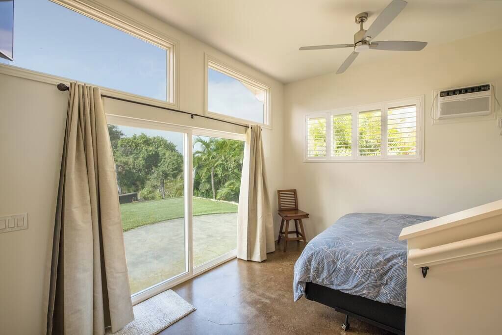 Photo of Bedroom in Haiku