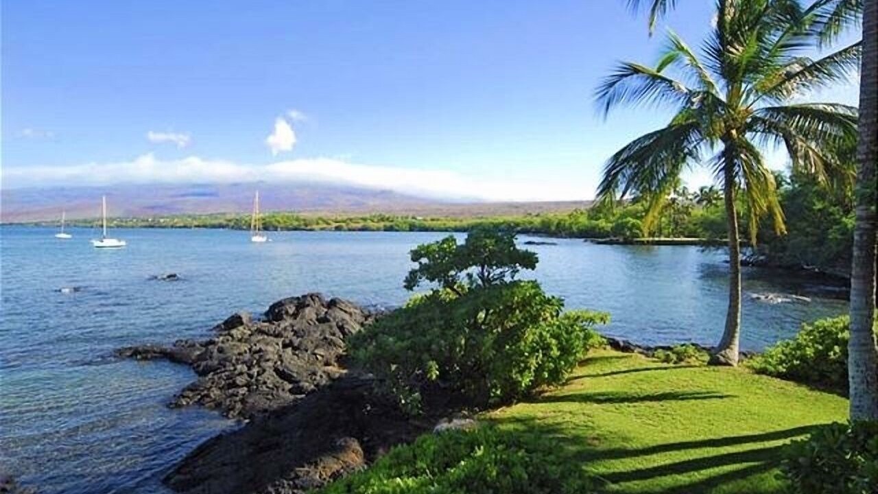 Photo of Others in Puako