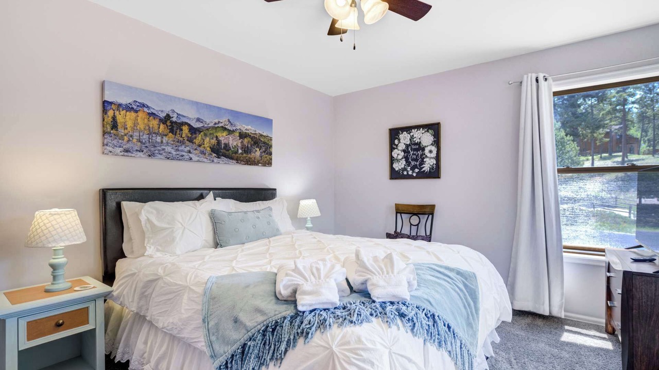 Photo of Bedroom in Woodland Park